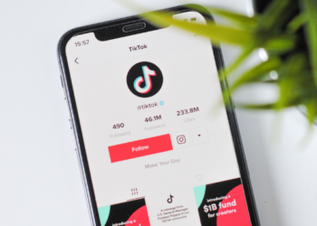 como ganhar dinheiro usando tiktok